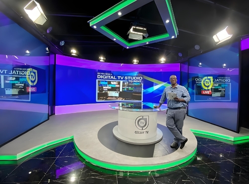 Latest company news about Solução de Iluminação de Sala de Estúdio da Estação de TV